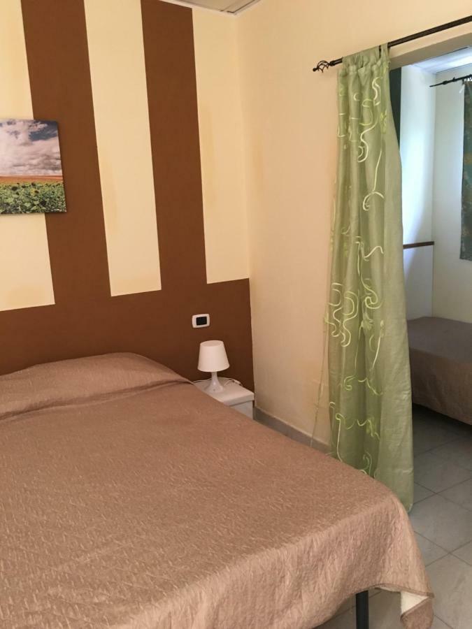 B&B Baia Dello Stretto Gallico Marina Eksteriør billede